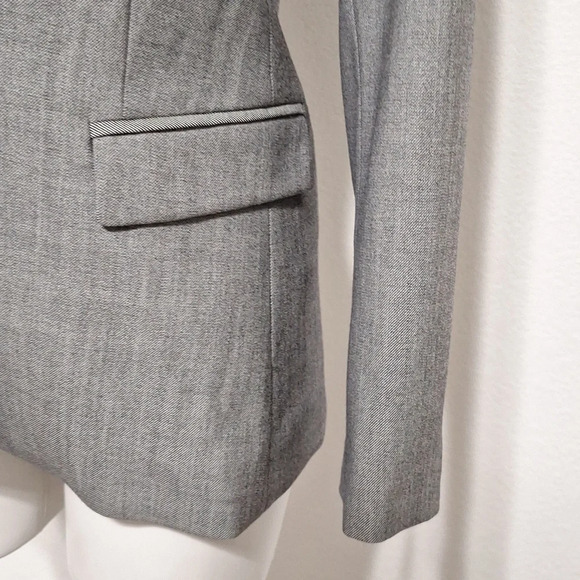 Banana Republic Quiet Luxury NWOT Gray Preppy Careerwear Wool Blazer Jacket Sz 2 - Picture 5 of 13